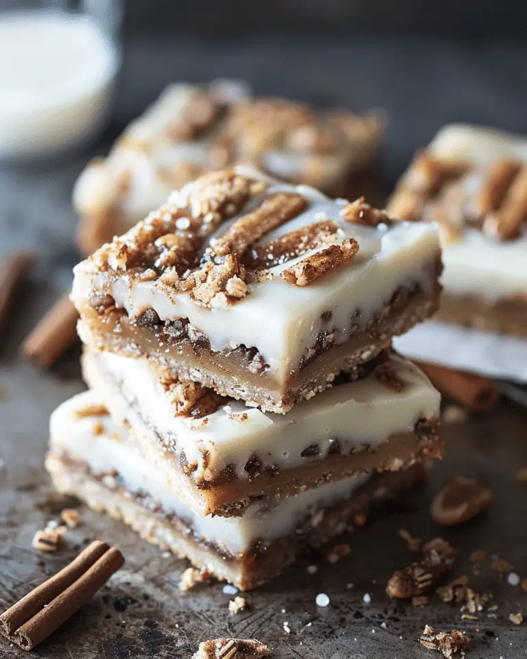 Cinnamon Roll Bliss Bars: A Sweet, Easy Dessert